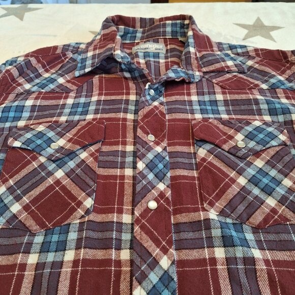 Wrangler Wrancher Men's Large Maroon Plaid Flannel Pearl Snap Button Up Shirt - Picture 4 of 9